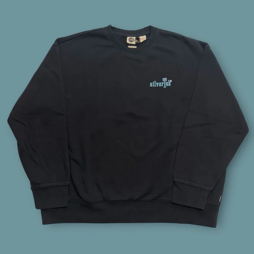 Levi’s Black Silvertab Graphic